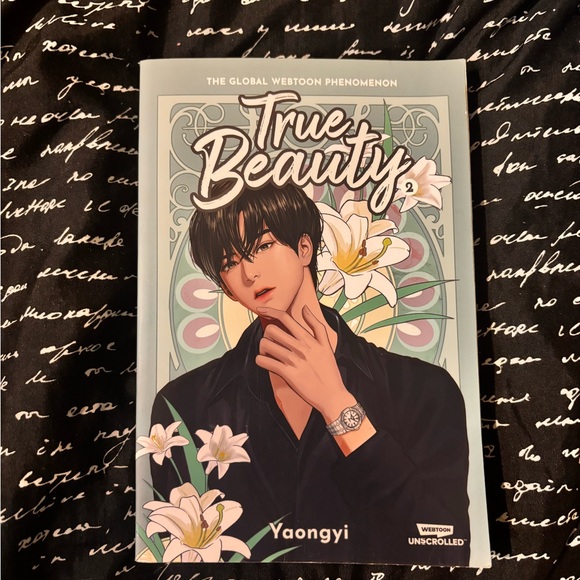 True Beauty Volume 1,2,3 - Picture 2 of 3